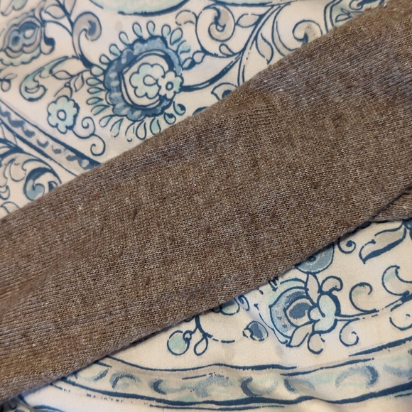 Brown Owl Sweater - Picture 5 of 6